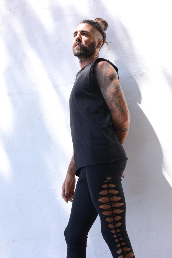 Yoga Leggings For Men In Black with Cutouts