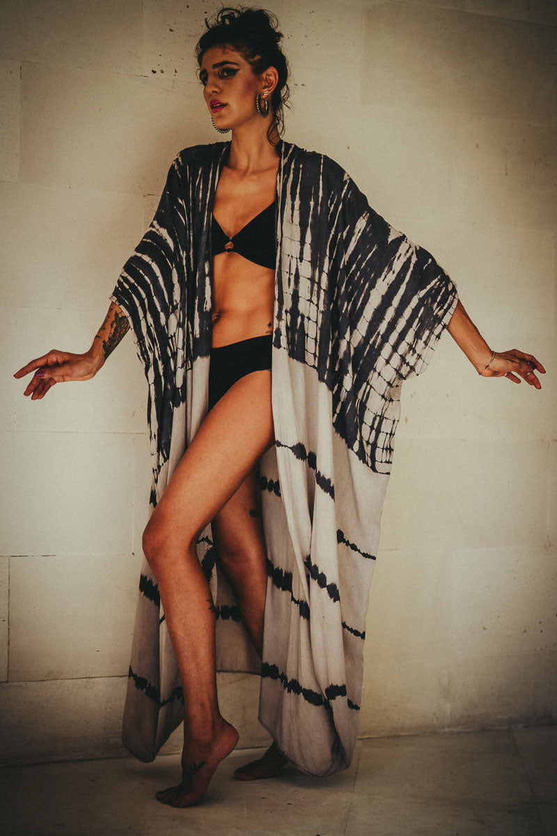 IBIZA TYE-DYE KIMONO - SHADES OF GRAY